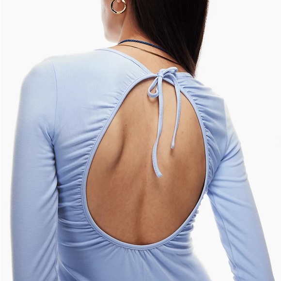 Black Wilfred Aritzia dress with backless cutout - Picture 5 of 5